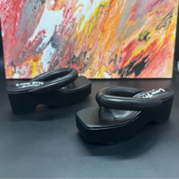 Lemon Drop by Privilege Black Scotia Platform Sandals SZ5.5 - Picture 4 of 9